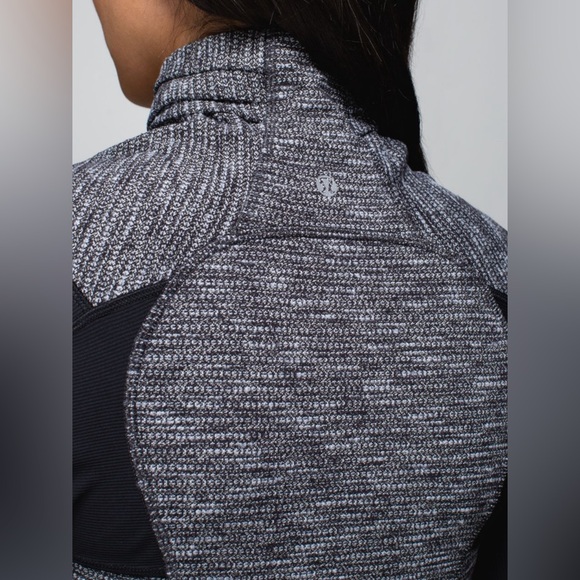 Lululemon Bhakti Yoga Jacket - Picture 6 of 12